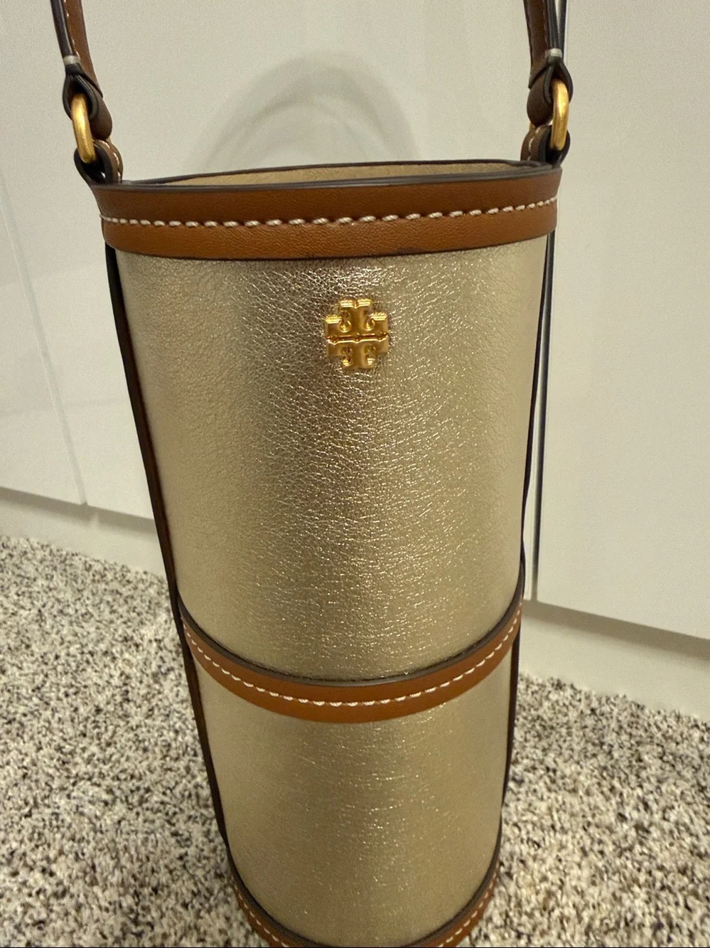 Tory Burch Emerson Wine Tote in Gold Leather NWOT